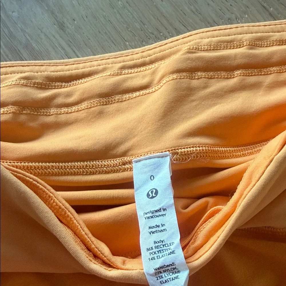 Lululemon Skir